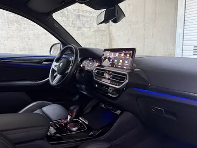 BMW X4M xDrive M Competition — 510 ch, design noir intégral, full équipement premium — Miniatura 9
