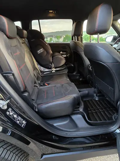 Mercedes-Benz GLB 200 d 4Matic AMG Line — 7 places, diesel efficace, équipements premium — Miniatur 10