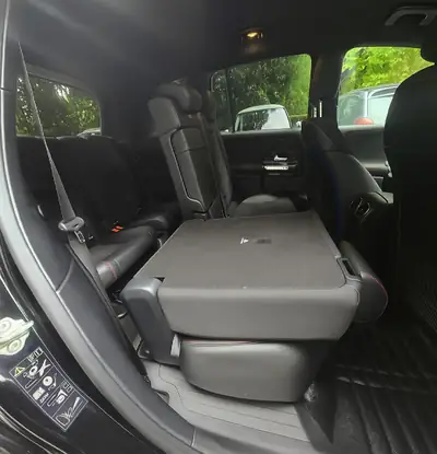 Mercedes-Benz GLB 200 d 4Matic AMG Line — 7 places, diesel efficace, équipements premium — Miniatur 12
