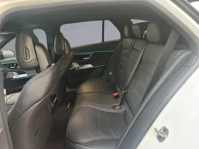 Mercedes-Benz E 220 d AMG Line 4matic Kombi — Break luxe hybride diesel, traction intégrale — Miniature 17