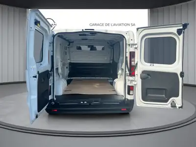 Nissan Primastar 150 ch — Utilitaire diesel robuste, quasi neuf avec 1 km — Miniatur 7