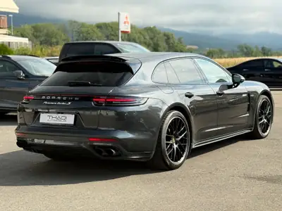Porsche Panamera Turbo S E-Hybrid Sport Turismo — Berline sport hybride rechargeable, 99 900 km — Thumbnail 12