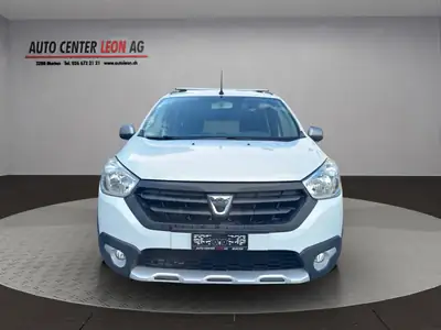 Dacia Lodgy 1.2 T Stepway — Monospace 7 places, caméra de recul et toit panoramique — exterior view