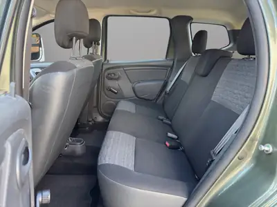 Dacia Duster 1.6 4x4 — SUV robuste sans compromis, entretien certifié — Thumbnail 13