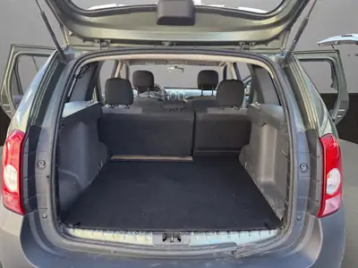 Dacia Duster 1.6 4x4 — SUV robuste sans compromis, entretien certifié — Thumbnail 19