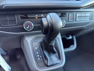 VW T6.1 2.0 TDI DSG — Monospace 9 places robuste, faible consommation — Thumbnail 25