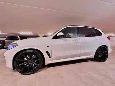 BMW X5 xDrive 40i Steptronic — SUV premium 340 ch, faible kilométrage — côté
