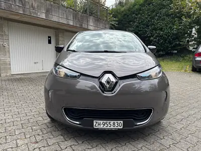 Renault Zoé Swiss Edition R240 — Électrique écologique, batterie en location, faible kilométrage — Seitenansicht