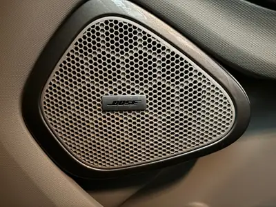 Renault Zoé Swiss Edition R240 — Électrique écologique, batterie en location, faible kilométrage — Miniatur 10