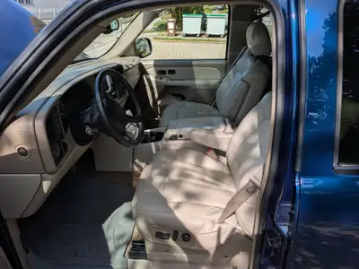 Chevrolet Tahoe 5.3 Autotrac — SUV 8 places robuste, transmission intégrale, 176'000 km — Thumbnail 12