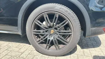 Porsche Cayenne S Diesel — SUV premium 382 ch, transmission intégrale, entretien complet — Thumbnail 11