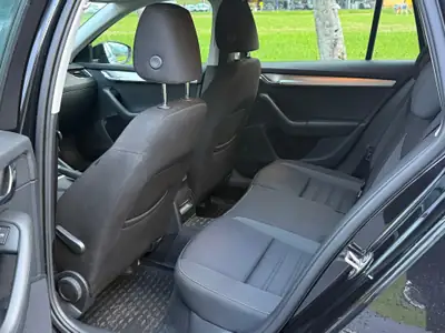 Skoda Octavia 1.5 G-tec Ambition — Break écologique CNG/essence, 109'300 km — Detail