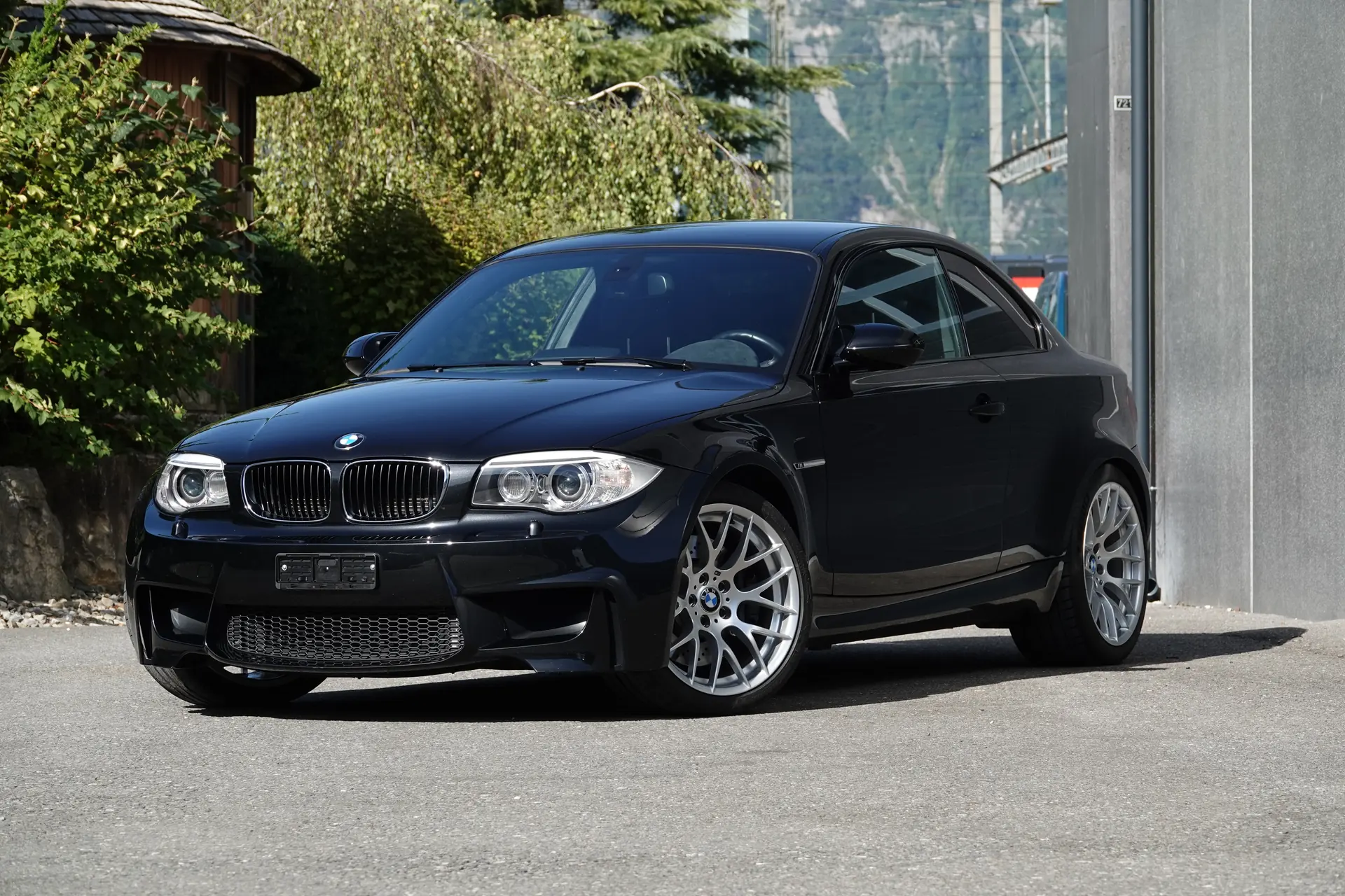 BMW 1er M Coupé 2012 — Performance brute et design iconique
