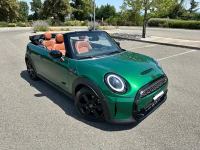 MINI Cooper S Cabriolet Resolute Edition — Décapotable sportive, à peine rodée — vista esterna
