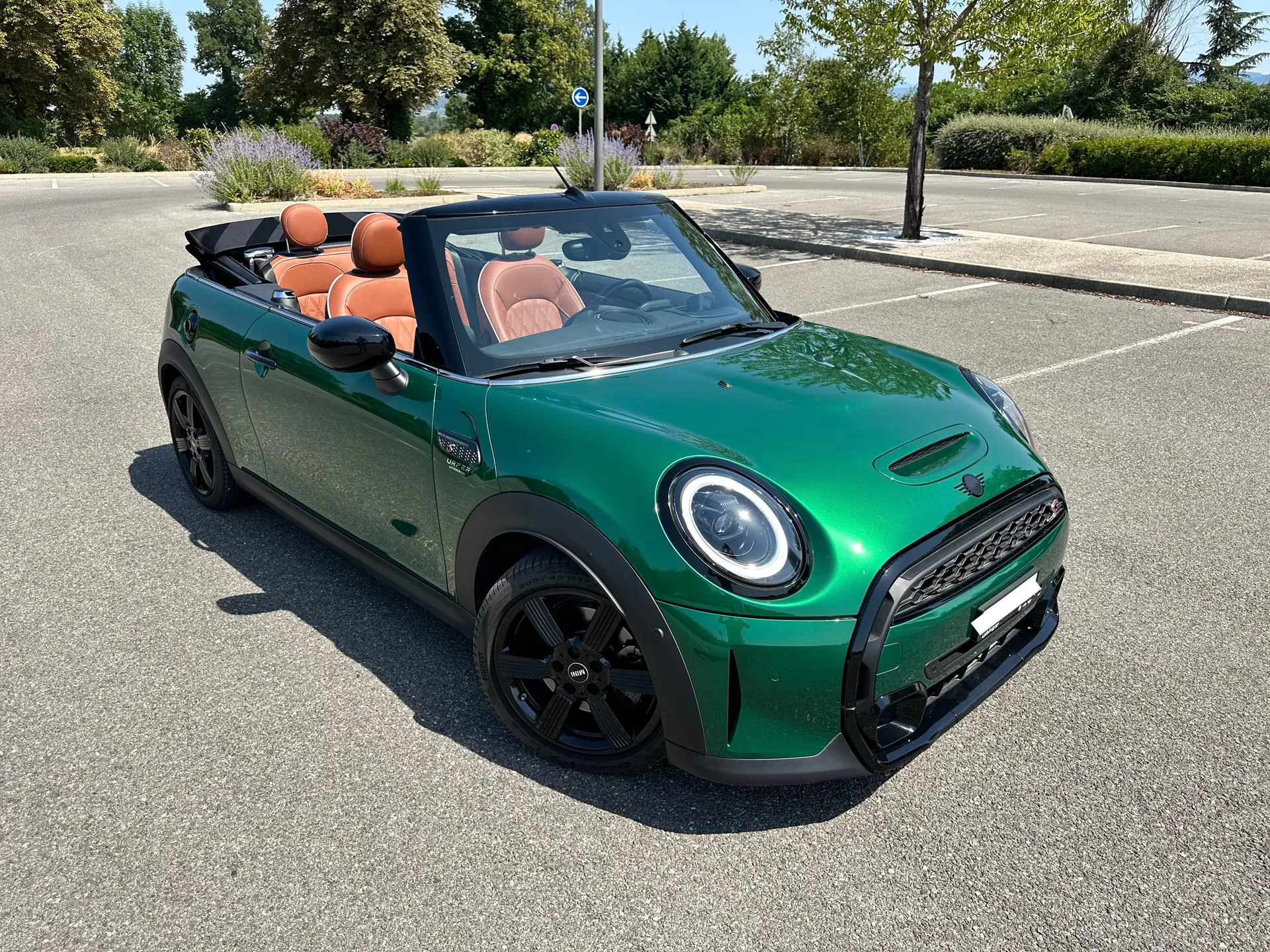 MINI Cooper S Cabriolet Resolute Edition — Décapotable sportive, à peine rodée