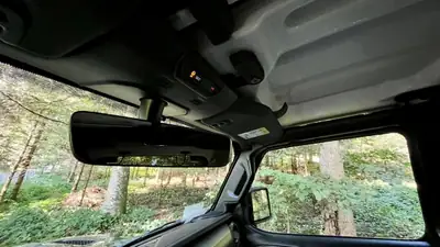 Jeep Wrangler 2.0 Sport Automatic — SUV emblématique, 272 ch, entretien irréprochable — Thumbnail 14