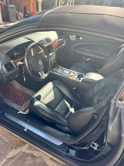 Jaguar XK XKR 5.0 V8 SC — Cabriolet de prestige, 510 ch et seulement 57'000 km — tableau de bord