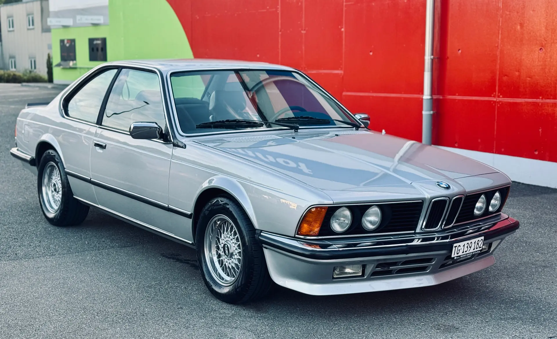 BMW 635CSi (1982) — Chef-d'œuvre coupé des années 80, contrôle technique OK — Außenansicht
