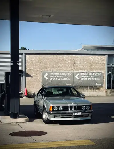 BMW 635CSi (1982) — Chef-d'œuvre coupé des années 80, contrôle technique OK — Miniatur 14