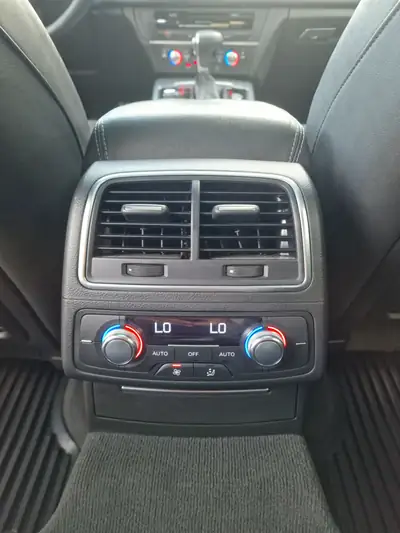 Audi A6 Avant 3.0 TDI V6 quattro — Break premium diesel, équipement S line complet — Miniatur 17