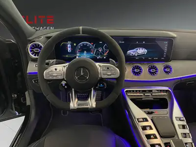 Mercedes-AMG GT 63 S 4Matic+ — Coupé haute performance, 639 ch et 11'500 km seulement — intérieur