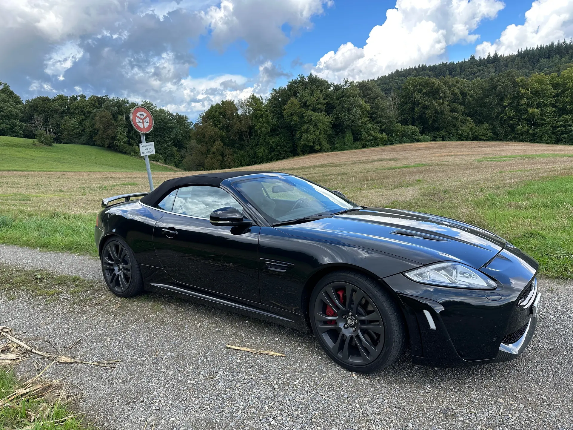 Jaguar XK XKR-S V8 — Cabriolet sportif 550 ch, frais de révision effectués