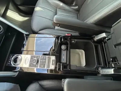 Land Rover Discovery 2.0 SD4 HSE — SUV 7 places diesel, 122000 km, sans accident — Miniatura 9