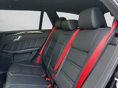 Mercedes-Benz E 63 AMG S 4Matic — Break sportif 585 ch, sans accident — Miniatura 10