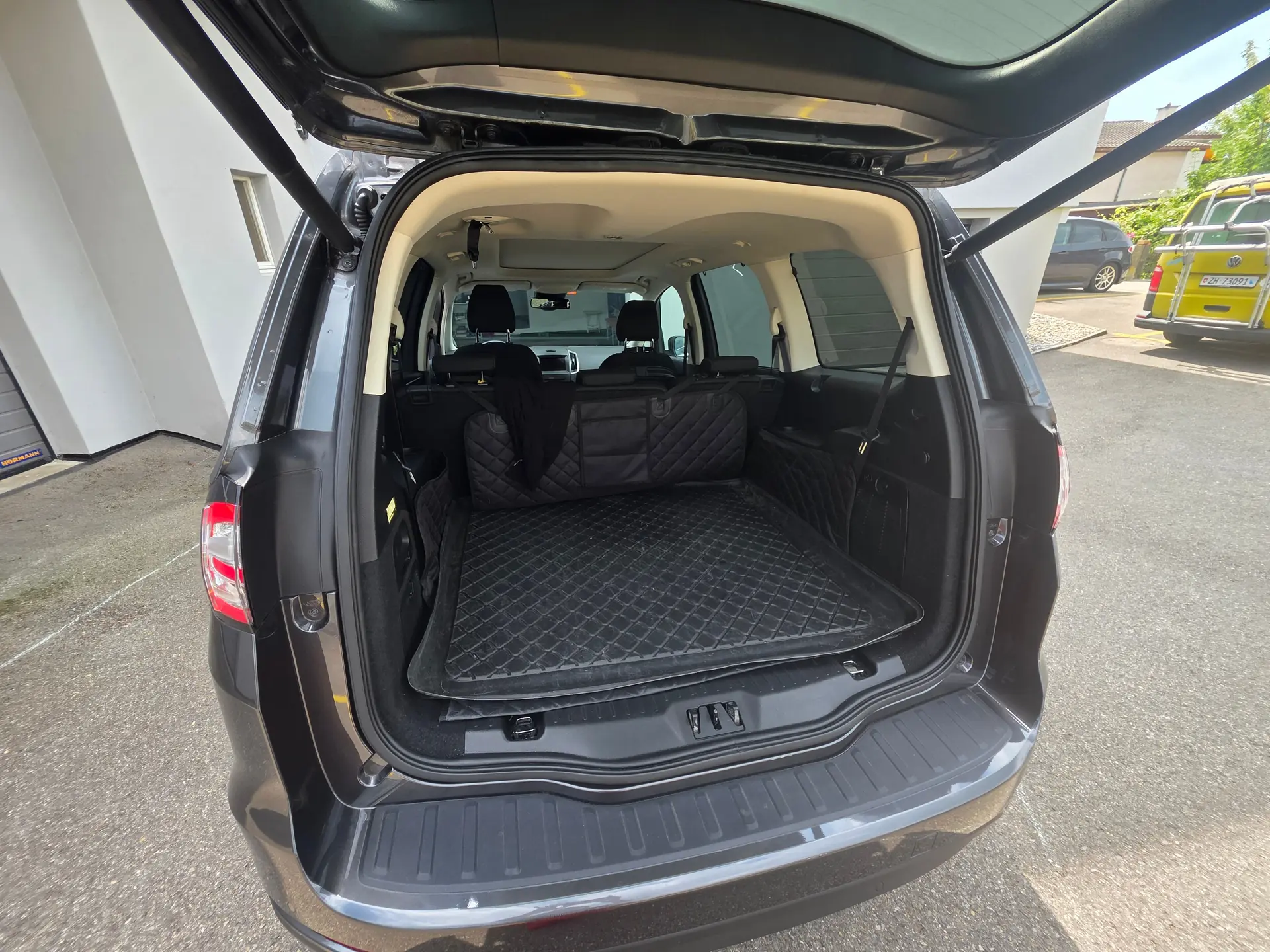 Ford Galaxy 2019 occasion Rüti — 3