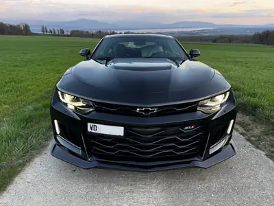 Chevrolet Camaro ZL1 2018 — Muscle car américain 659 ch, sans accident — côté
