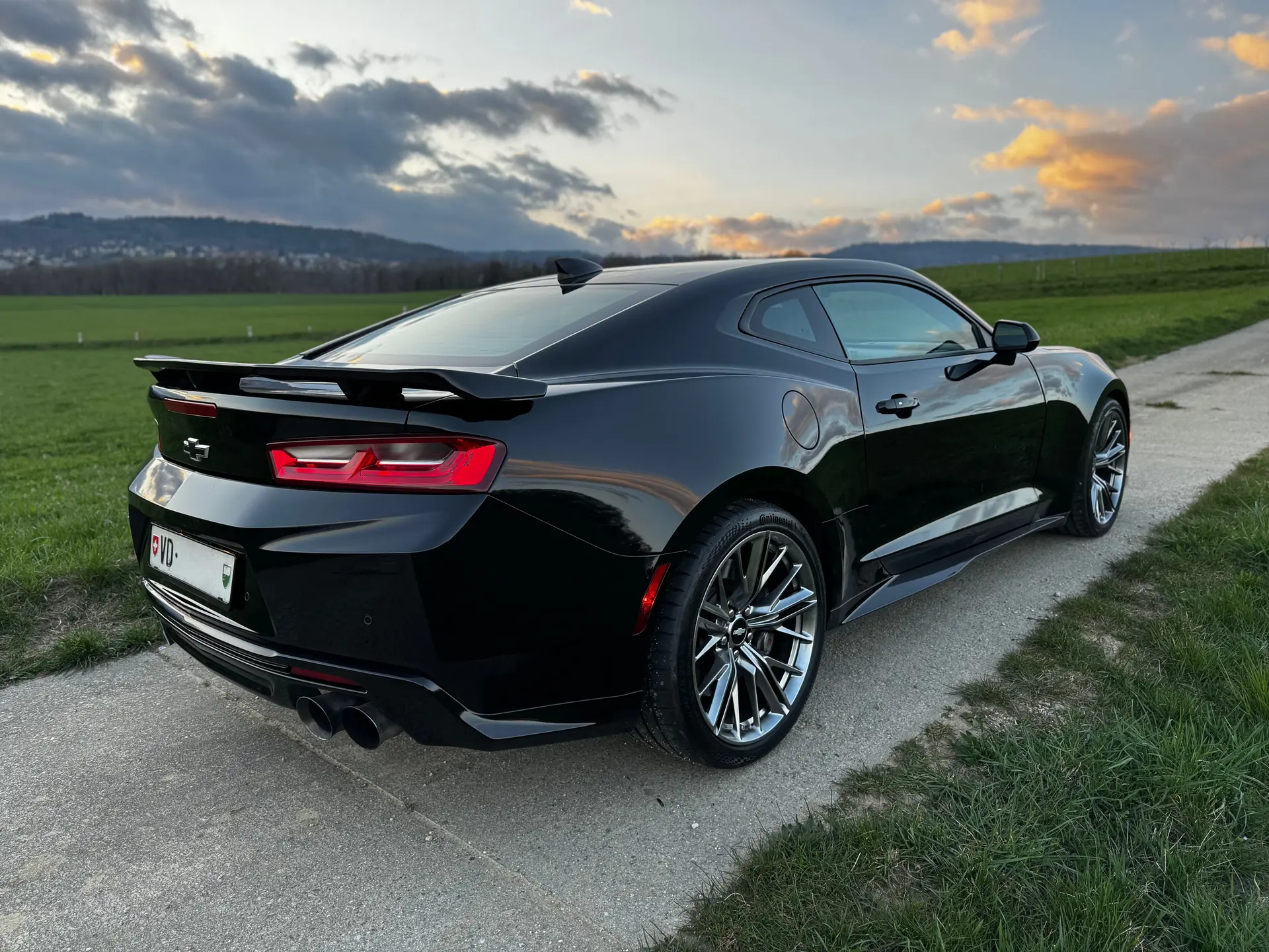 Chevrolet Camaro 2018 occasion Nyon — 5