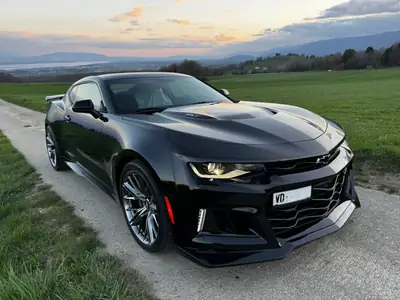 Chevrolet Camaro ZL1 2018 — Muscle car américain 659 ch, sans accident — Miniature 11