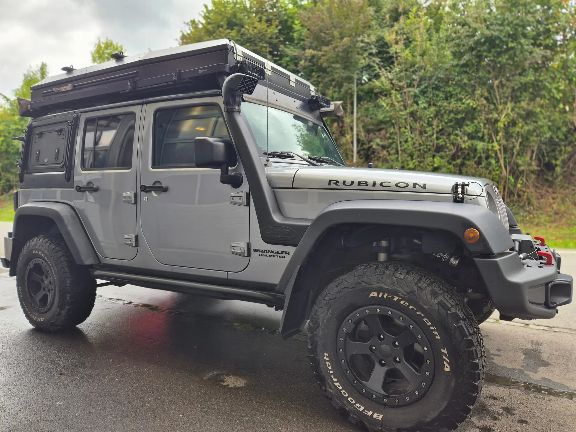 Jeep Wrangler 2.8 CRD Rubicon — Overlanding premium avec aménagements professionnels — vista esterna
