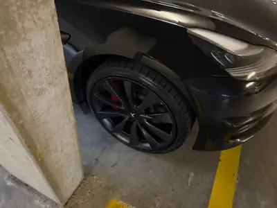 Tesla Model 3 Performance Dual Motor AWD — Électrique haute performance, 178 000 km — Thumbnail 17