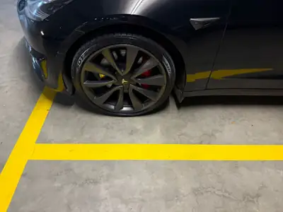 Tesla Model 3 Performance Dual Motor AWD — Électrique haute performance, 178 000 km — Thumbnail 19
