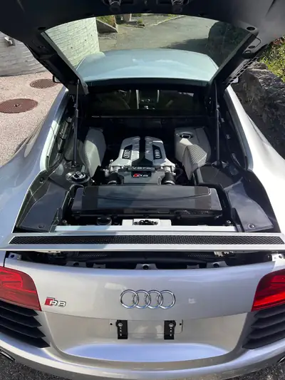 Audi R8 Coupé 4.2 — Supercar iconique, 420 ch, très faible kilométrage — Armaturenbrett
