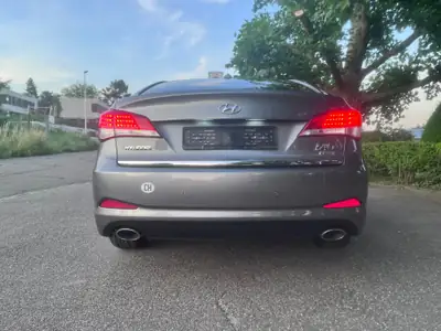 Hyundai i40 1.7 CRDi — Berline élégante, diesel économe, sans accident — côté