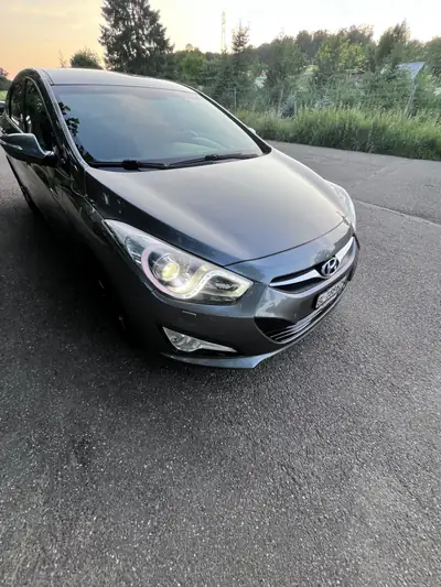 Hyundai i40 1.7 CRDi — Berline élégante, diesel économe, sans accident — Miniature 14