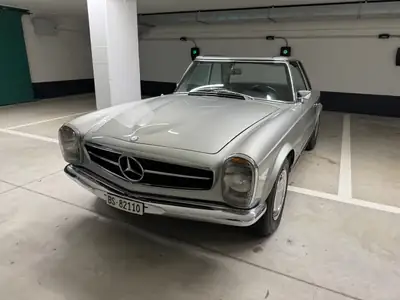 Mercedes-Benz SL 280 Pagode — Chef-d'œuvre cabriolet des années 60, Matching Numbers — vue extérieure