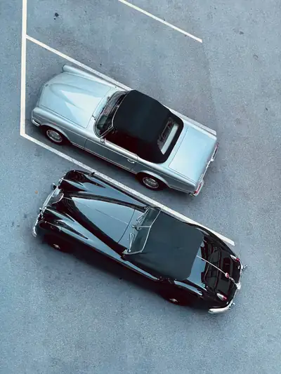 Mercedes-Benz SL 280 Pagode — Chef-d'œuvre cabriolet des années 60, Matching Numbers — Miniature 17