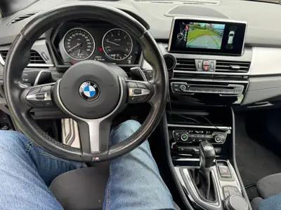 BMW 218 Active Tourer xDrive — Monospace polyvalent, diesel économique et toutes routes — vista esterna