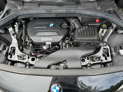 BMW 218 Active Tourer xDrive — Monospace polyvalent, diesel économique et toutes routes — Miniatura 7