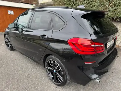BMW 218 Active Tourer xDrive — Monospace polyvalent, diesel économique et toutes routes — Miniatura 18