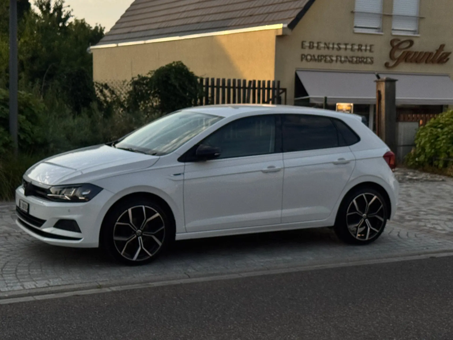 Volkswagen Polo 2019 occasion Aesch — 3
