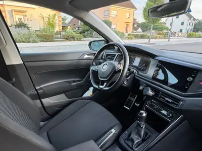 VW Polo 1.0 TSI Comfortline — Citadine agile et économe, sans accident — Miniature 9