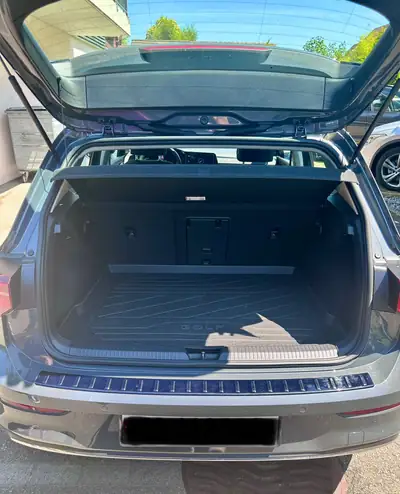 VW Golf 1.5 eTSI mHEV — Hybride essence performant, entretien récent, 49 950 km — detail