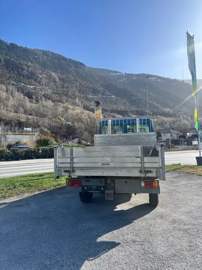 Iveco Turbo Daily 40.10W — Benne basculante robuste, diesel économe, 112'000 km — Innenraum