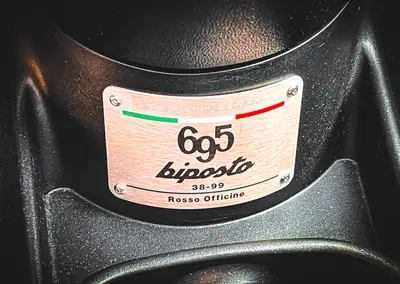Fiat 695 Abarth Biposto — Sportive italienne rare, 190 ch turbo et carbon intégral — détail