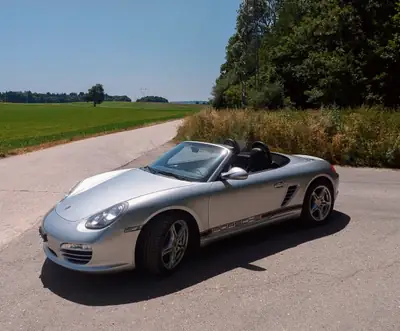 Porsche 718 Boxster 987 Phase 2 — Roadster mythique, 255 ch et boîte manuelle — Heckansicht