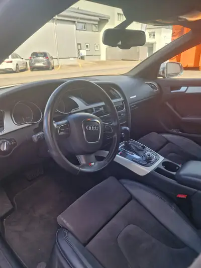 Audi S5 Sportback 3.0 TFSI Quattro — Berline sport allemande, 333 ch sans accidents — Miniatura 10
